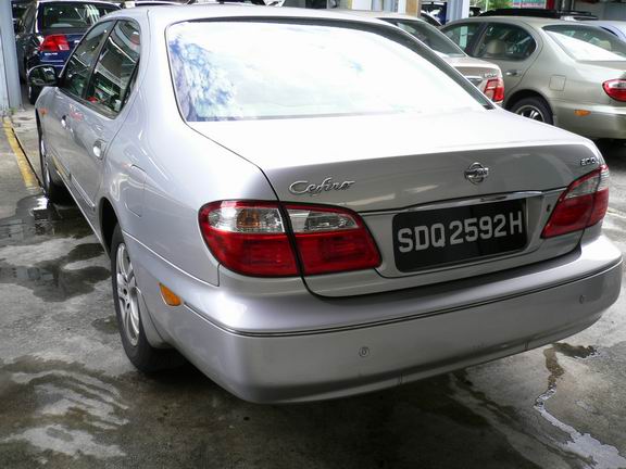 2000 Nissan Cefiro Photos