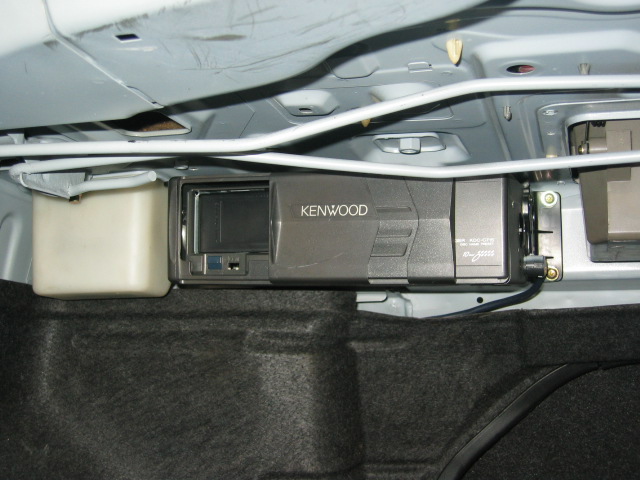 2000 Nissan Cefiro Images