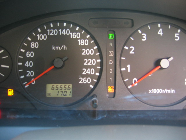 2000 Nissan Cefiro Pictures