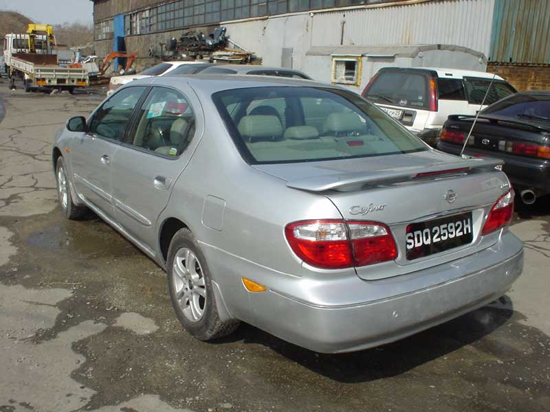 2000 Nissan Cefiro Pictures