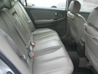 2000 Nissan Cefiro Images