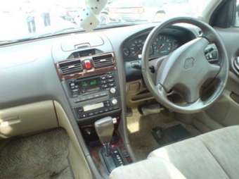 2000 Nissan Cefiro Pictures