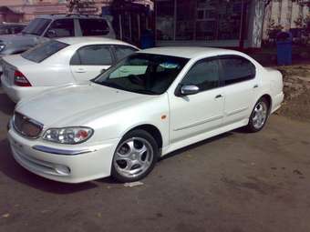 2000 Nissan Cefiro Photos