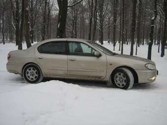 2000 Nissan Cefiro Pictures