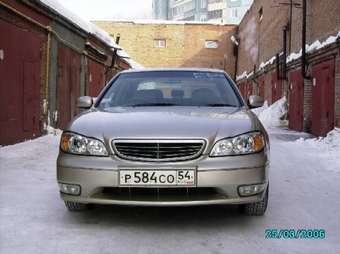 2000 Nissan Cefiro Photos