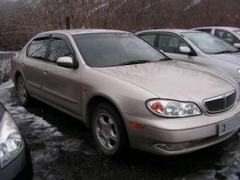 2000 Nissan Cefiro