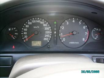 2000 Nissan Cefiro Pictures