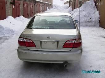 2000 Nissan Cefiro Pics