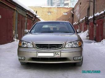 2000 Nissan Cefiro Photos