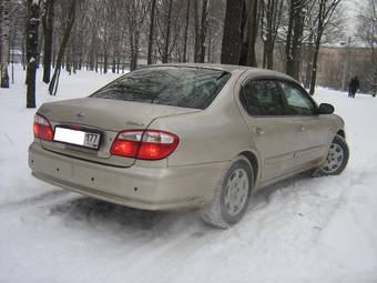 2000 Nissan Cefiro Photos