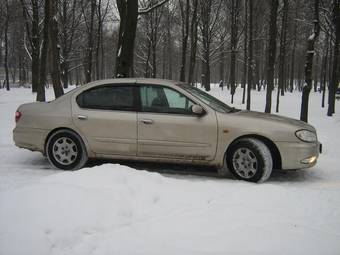 2000 Nissan Cefiro Pictures