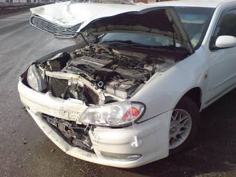 2000 Nissan Cefiro Pictures