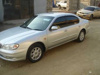 2000 Nissan Cefiro Photos