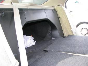 2000 Nissan Cefiro Pictures