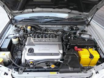2000 Nissan Cefiro Photos