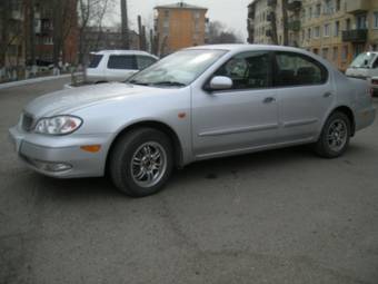 2000 Nissan Cefiro Pics