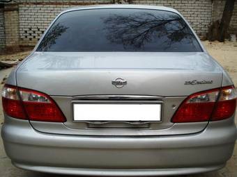 2000 Nissan Cefiro Photos