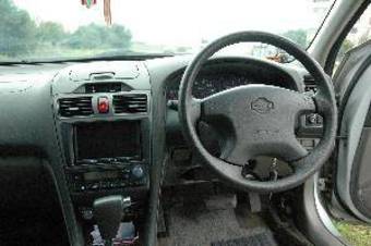 2000 Nissan Cefiro Photos