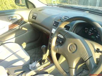 2000 Nissan Cefiro Photos