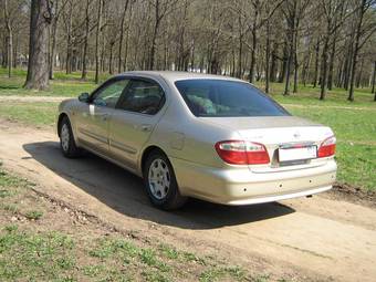2000 Nissan Cefiro Photos