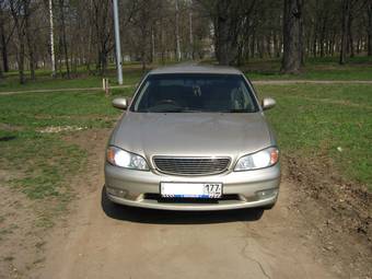 2000 Nissan Cefiro Images