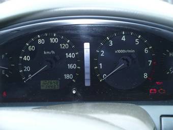 2000 Nissan Cefiro Pictures