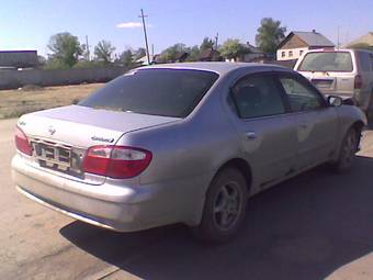 2000 Nissan Cefiro Images