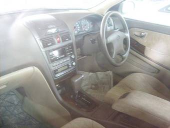 2000 Nissan Cefiro Pics