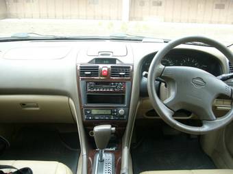 2000 Nissan Cefiro Pictures