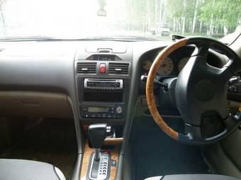 2000 Nissan Cefiro Pictures