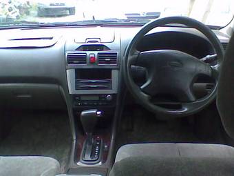 2000 Nissan Cefiro Pictures