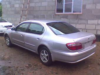 2000 Nissan Cefiro Pictures