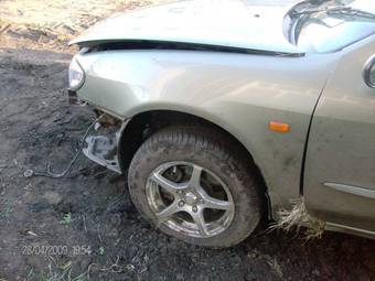 2000 Nissan Cefiro Photos