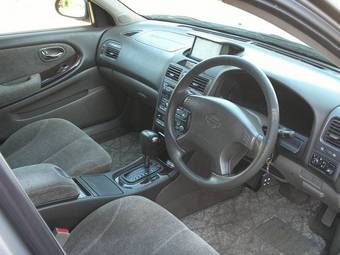 2000 Nissan Cefiro Pictures