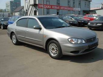 2000 Nissan Cefiro Images