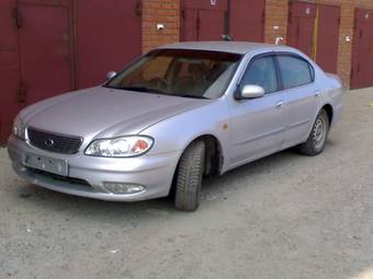 2000 Nissan Cefiro Photos