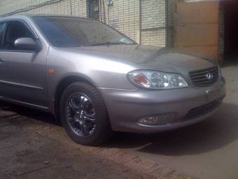 2000 Nissan Cefiro Photos