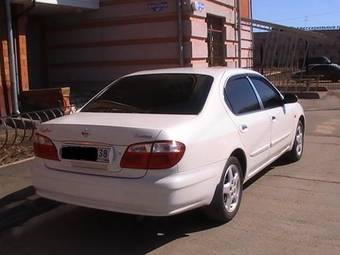 2000 Nissan Cefiro Pictures