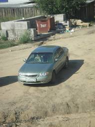 2000 Nissan Cefiro Photos