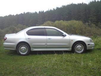 2000 Nissan Cefiro Photos