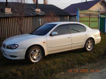 2000 Nissan Cefiro Pics