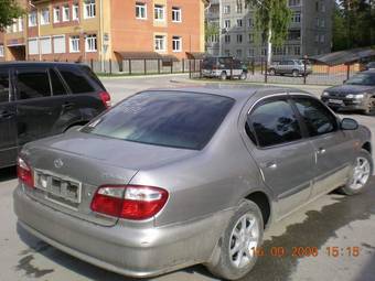 2000 Nissan Cefiro Pictures