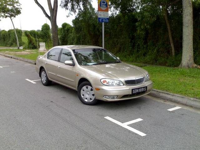 2001 Nissan Cefiro