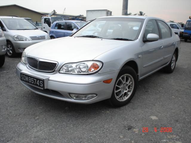 2001 Nissan Cefiro