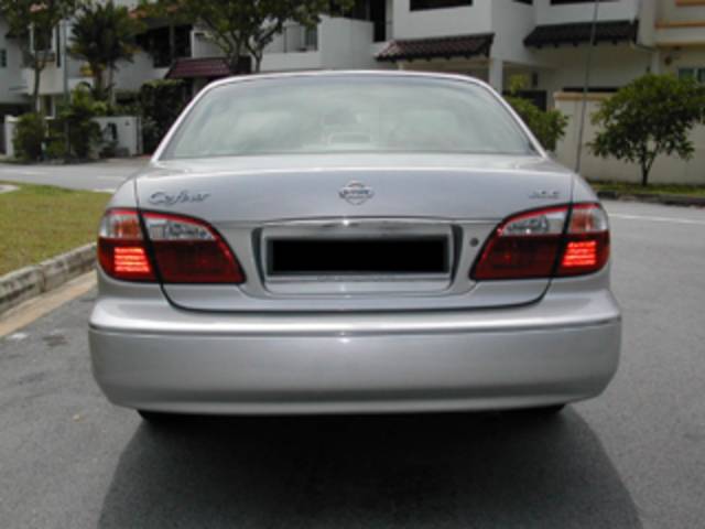 2001 Nissan Cefiro