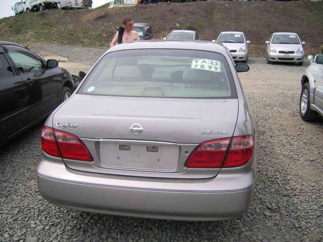 2001 Nissan Cefiro