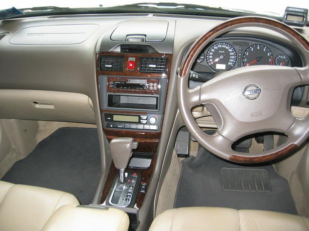 2001 Nissan Cefiro