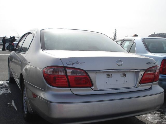 2001 Nissan Cefiro