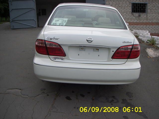 2001 Nissan Cefiro