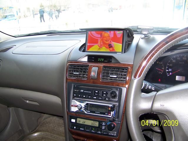 2001 Nissan Cefiro